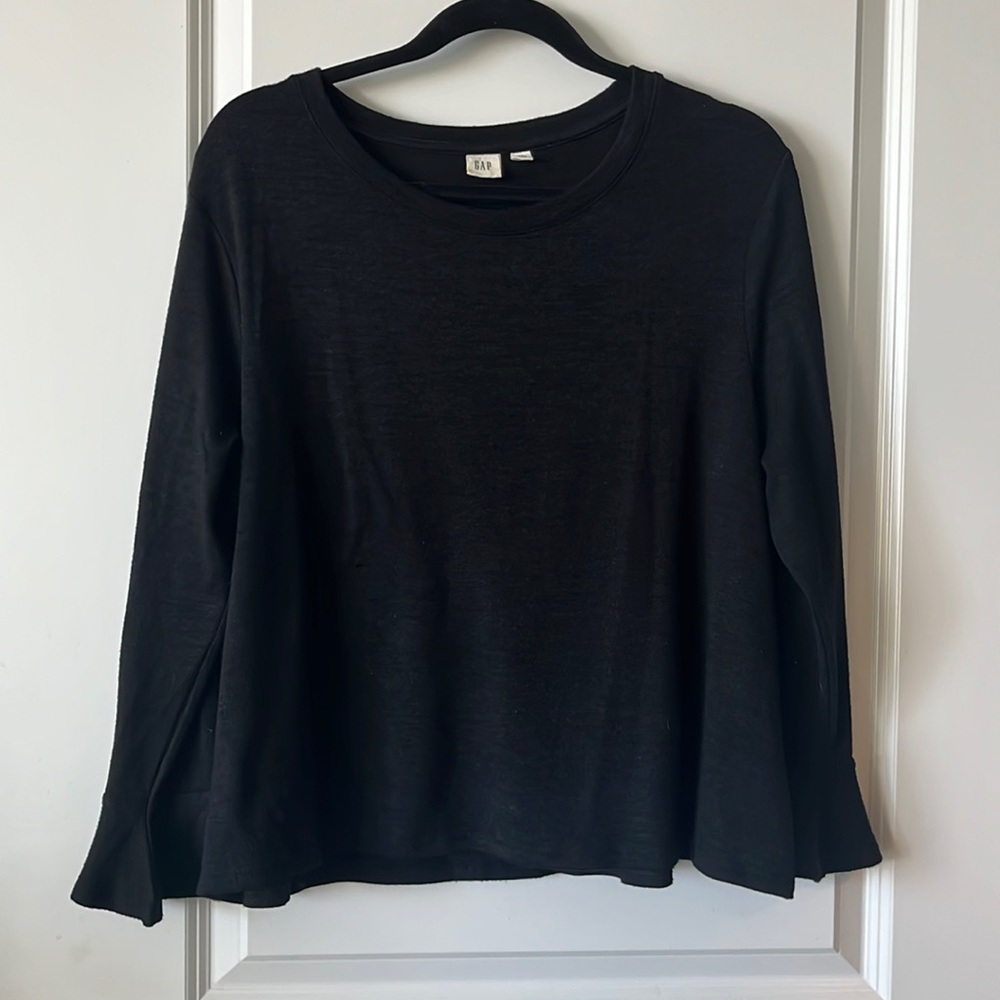 Bell Sleeve Knit